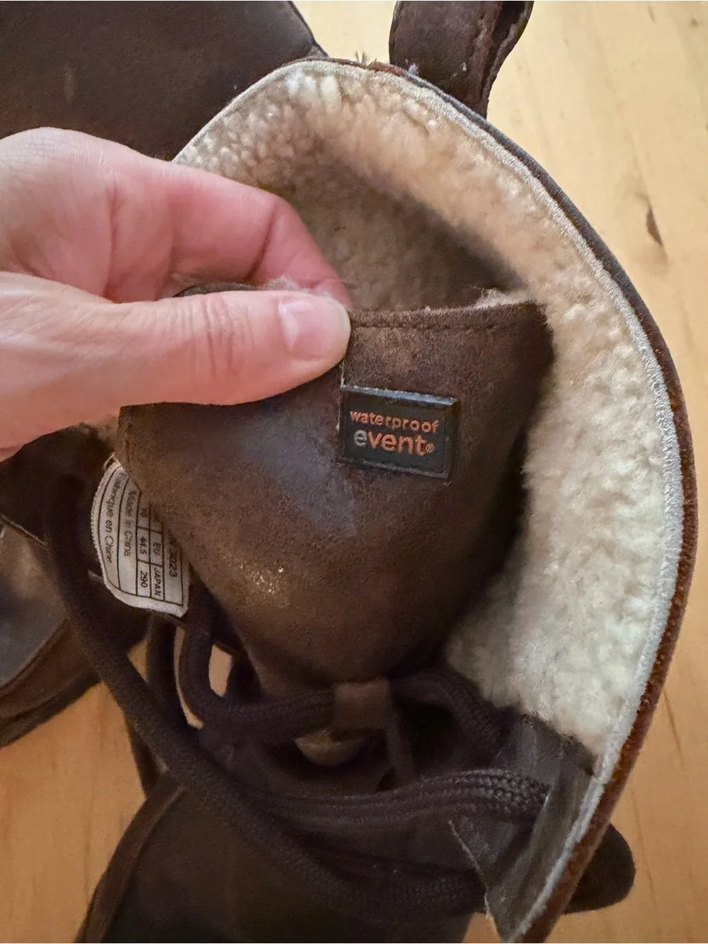UGG Larus Grizzly fold over Combat boots